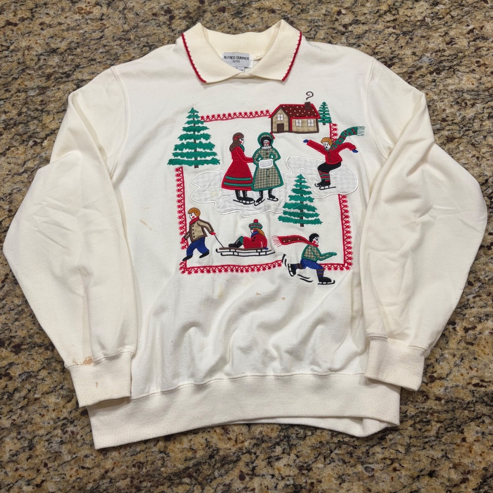 Alfred Dunner Petite Vintage Winter Scene Embroidered Sweatshirt Cream Medium